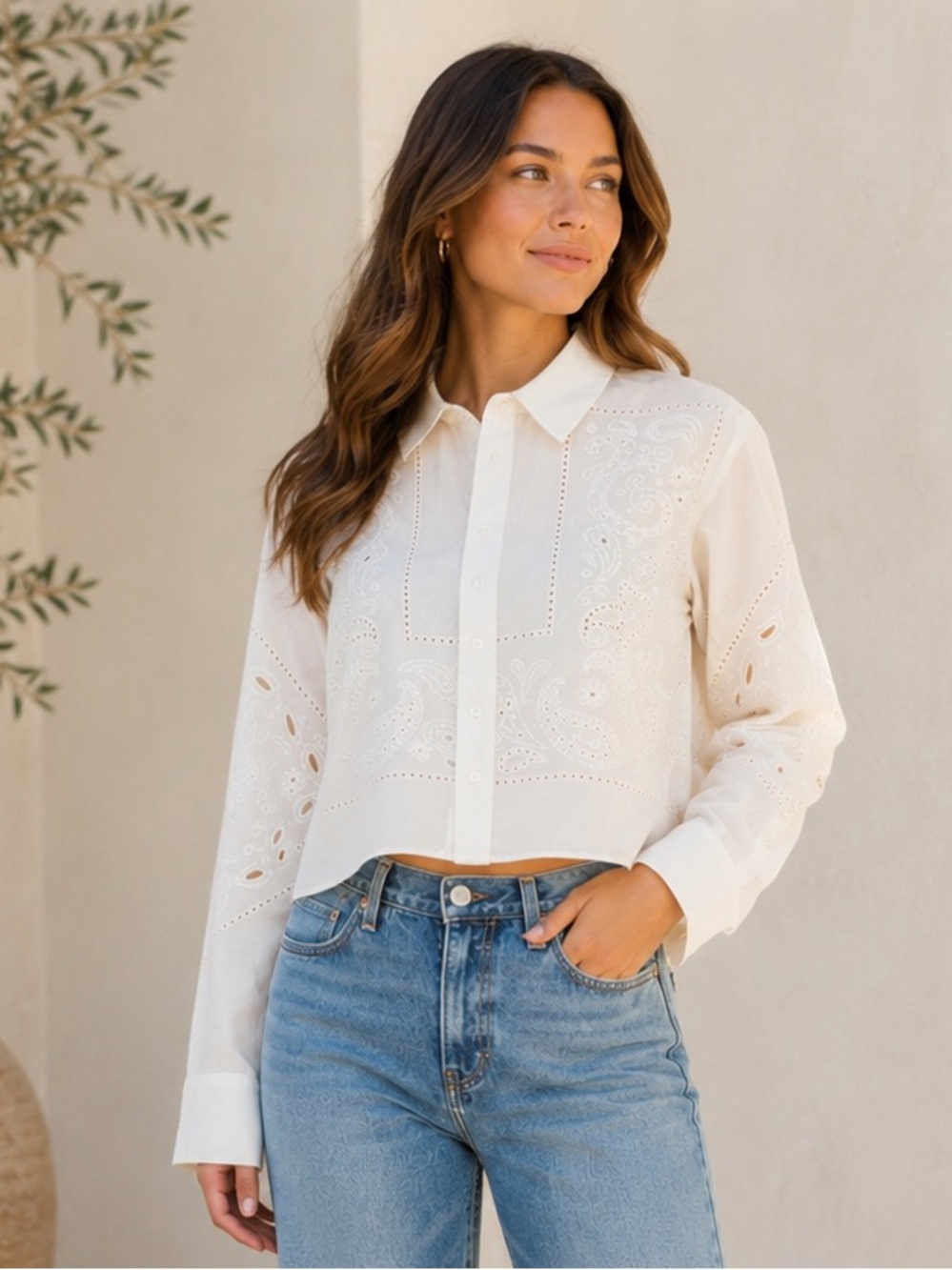 House of Harlow 1960 Ivory Embroidered Eyelet Crop Button-Up Blouse NWT